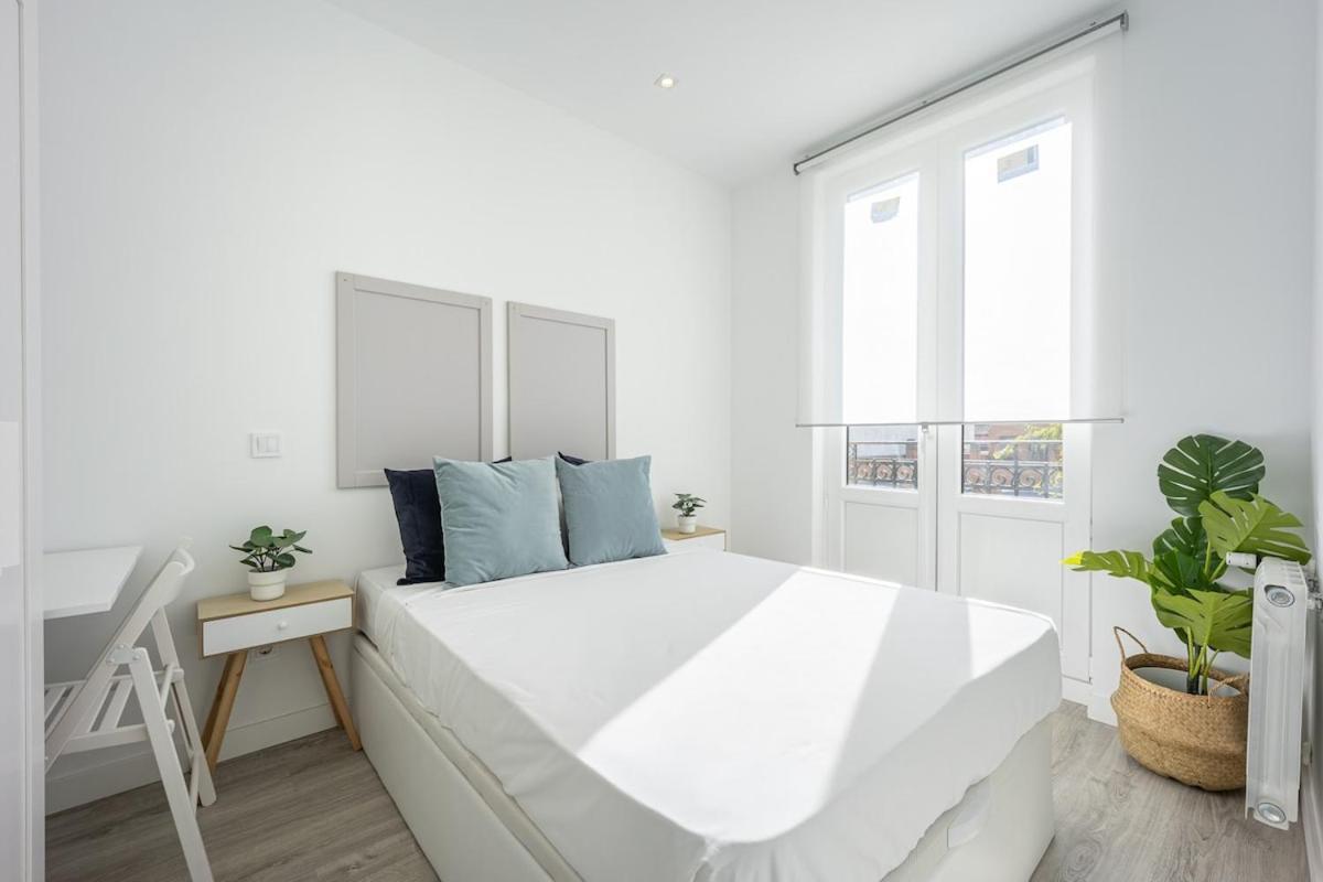 Ferienwohnung Espacioso Apartamento En El Centro De Madrid Exterior foto