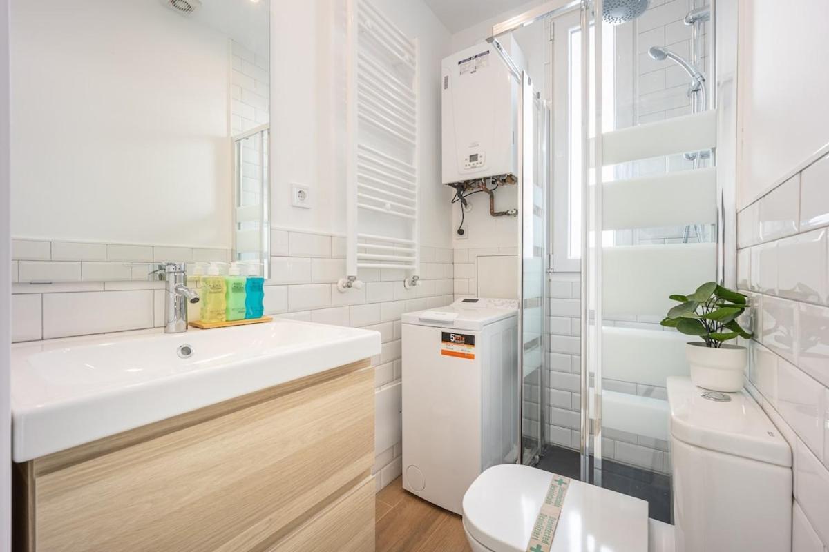 Ferienwohnung Espacioso Apartamento En El Centro De Madrid Exterior foto